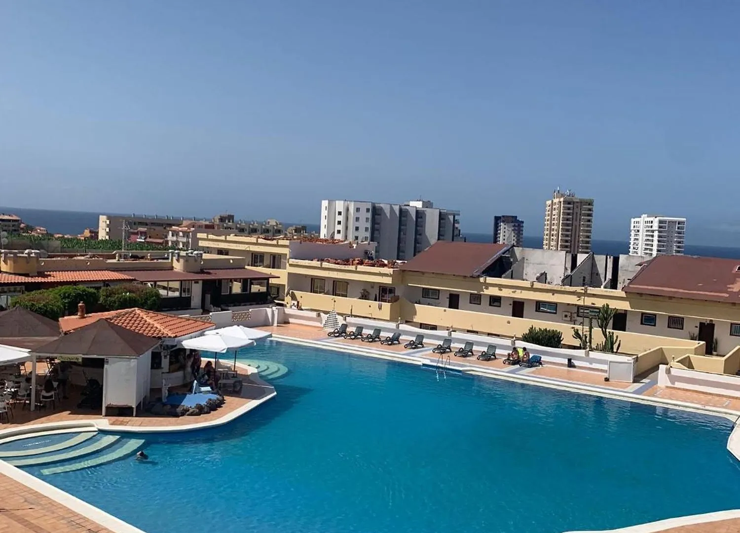 אדחה Paraiso Marina Palace